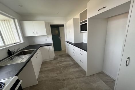 Photo of property in 10 Montana Road, Totara Park, Upper Hutt, 5018