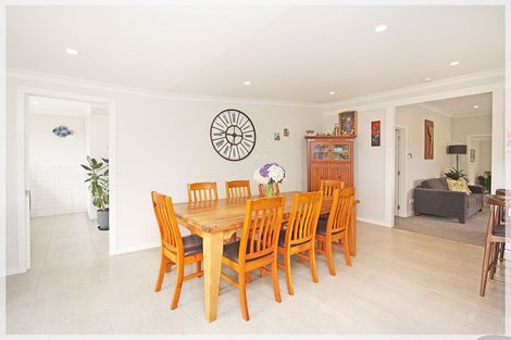 Photo of property in 35 Fairfield Road, Levin, 5510