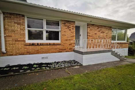 Photo of property in 7a/2 Corrella Road, Belmont, Auckland, 0622