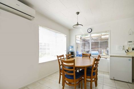 Photo of property in 47 Riverton Drive, Randwick Park, Auckland, 2105