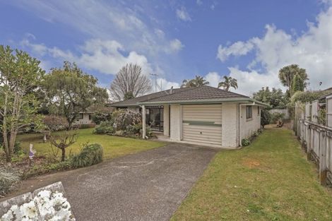 Photo of property in 2 Moehau Street, Te Puke, 3119