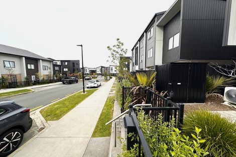 Photo of property in 11 Jabuka Street, Glen Eden, Auckland, 0602