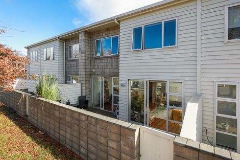 Photo of property in 39u2 Norton Road, Frankton, Hamilton, 3204