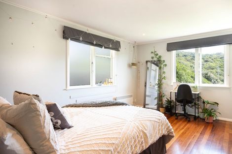 Photo of property in 110 Tireti Road, Titahi Bay, Porirua, 5022