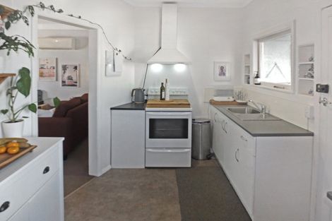 Photo of property in 5 Huia Street, Foxton Beach, Foxton, 4815