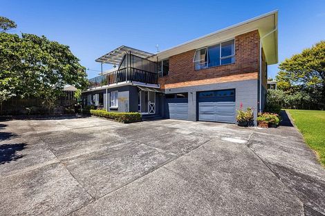 Photo of property in 39 Awanui Street, Merrilands, New Plymouth, 4312