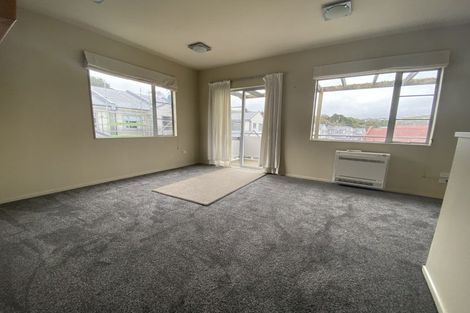 Photo of property in Monterey Apartments, 16/232 Middleton Road, Glenside, Wellington, 6037