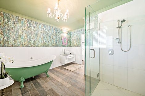 Photo of property in 121 Access Road, Kumeu, 0891