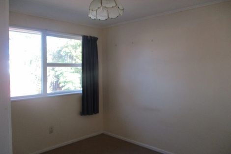 Photo of property in 76 Helena Street, Massey, Auckland, 0614
