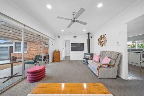 Photo of property in 13a Glen Avenue, Papatoetoe, Auckland, 2025