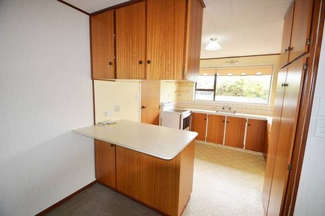 Photo of property in 12 Campbell Street, Alexandra, 9320