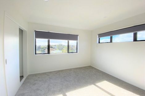 Photo of property in 1/39 Renata Crescent, Te Atatu Peninsula, Auckland, 0610