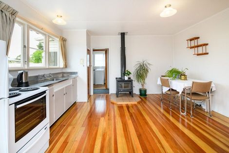 Photo of property in 8 Freyberg Street, Feilding, 4702