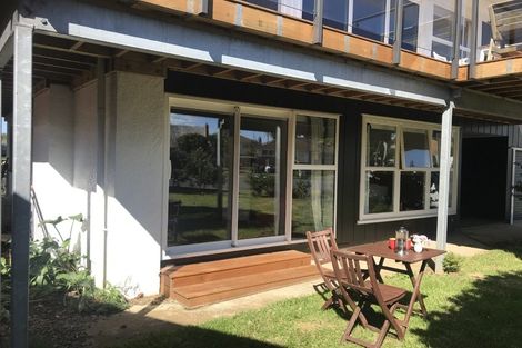 Photo of property in 4 Adrienne Place, Onehunga, Auckland, 1061