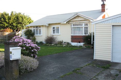 Photo of property in 24 Malone Road, Waterloo, Lower Hutt, 5011