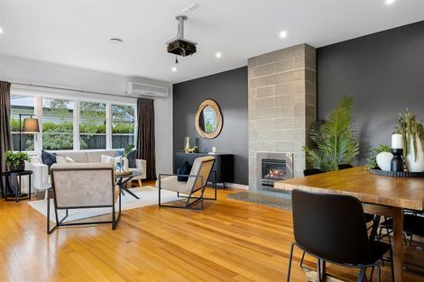 Photo of property in 187 Centaurus Road, Saint Martins, Christchurch, 8022