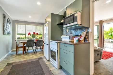 Photo of property in 642 Te Atatu Road, Te Atatu Peninsula, Auckland, 0610