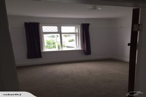 Photo of property in 17 Hargreaves Street, Mount Cook, Wellington, 6021