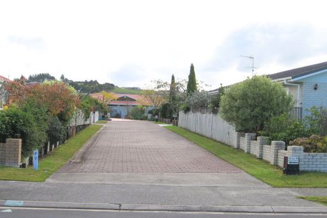 Photo of property in 51 Lakeside Drive, Orewa, 0931