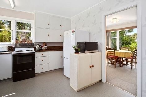 Photo of property in 14 Huia Street, Tawa, Wellington, 5028