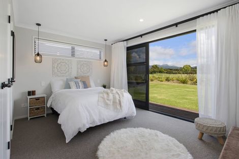 Photo of property in 32 Arran Drive, Aongatete, 3178