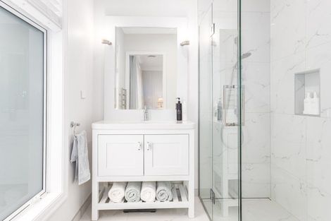 Photo of property in 35a Awanui Drive, Waikanae, 5036