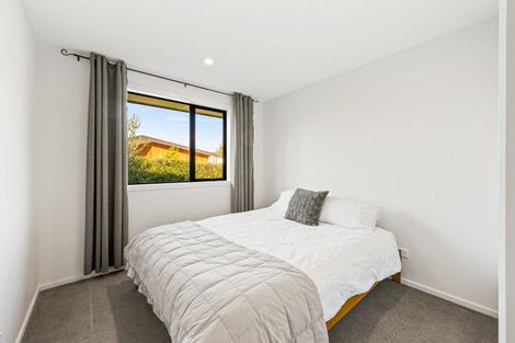 Photo of property in 19 Matipo Street, Wanaka, 9305