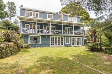 Photo of property in 467 Scenic Drive, Waiatarua, Auckland, 0612