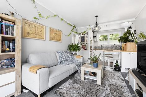 Photo of property in 5/27 South Karori Road, Karori, Wellington, 6012