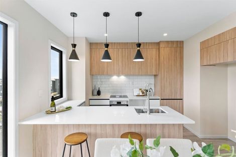 Photo of property in 15 Impatiens Lane, Massey, Auckland, 0614