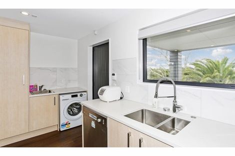 Photo of property in 8/55 Great South Road, Papakura, 2110