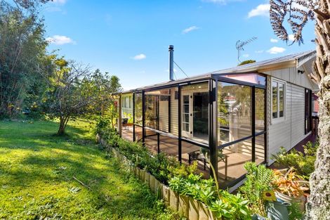 Photo of property in 1/11a Agincourt Street, Glenfield, Auckland, 0629