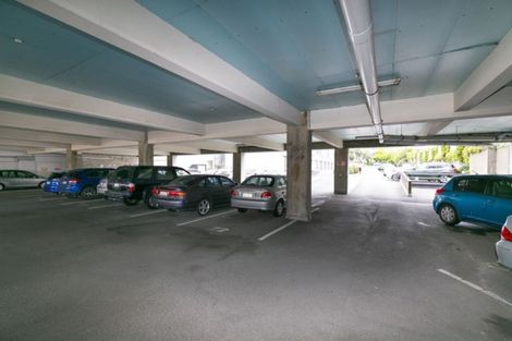 Photo of property in Hobson Court Flats, 22/70u Hobson Street, Thorndon, Wellington, 6011