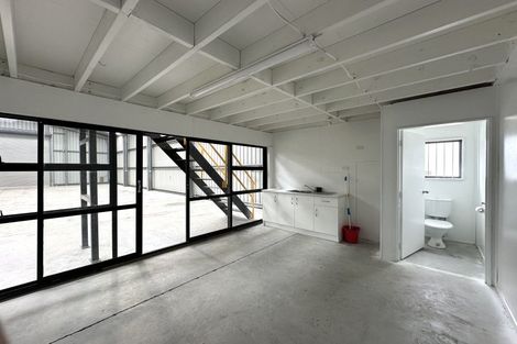 Photo of property in 1/15 Mahoe Street, Templeton, Christchurch, 8042