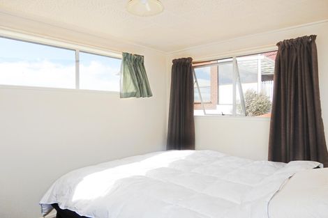 Photo of property in 2 Warren Street, Oamaru, 9400