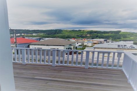 Photo of property in 126 Wallace Street, Mount Cook, Wellington, 6021