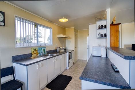 Photo of property in 2 Ngaparaoa Drive, Maketu, 3189