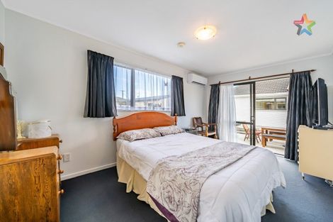 Photo of property in 4 Roberts Street, Wainuiomata, Lower Hutt, 5014