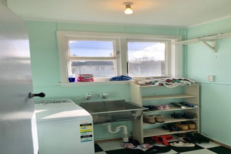 Photo of property in 10 Primrose Street, Northcote, Christchurch, 8052