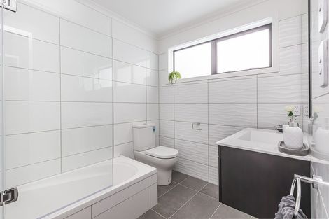 Photo of property in 69u2 Darlington Road, Miramar, Wellington, 6022