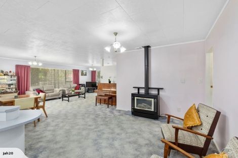 Photo of property in 46 Glen Road, Stokes Valley, Lower Hutt, 5019