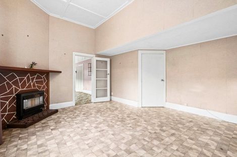 Photo of property in 68 Derwent Street, Island Bay, Wellington, 6023