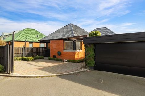 Photo of property in 89 Windermere Road, Papanui, Christchurch, 8053