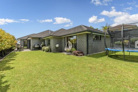 Photo of property in 10 Benmore Crescent, Pyes Pa, Tauranga, 3112