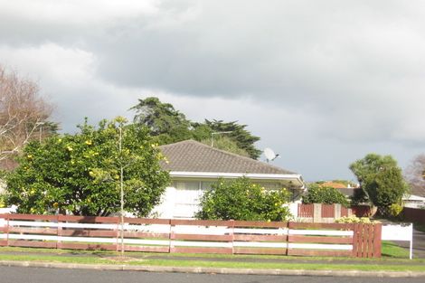 Photo of property in 2/46 Jellicoe Road, Manurewa, Auckland, 2102