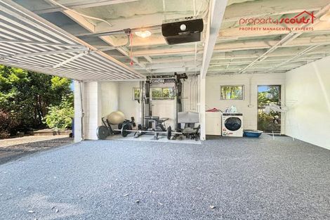 Photo of property in 2/33 Montgomery Avenue, Rothesay Bay, Auckland, 0630