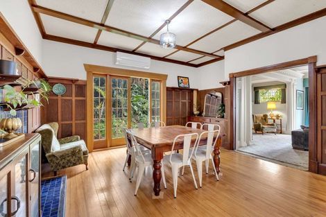 Photo of property in 353 Devon Street West, Lynmouth, New Plymouth, 4310