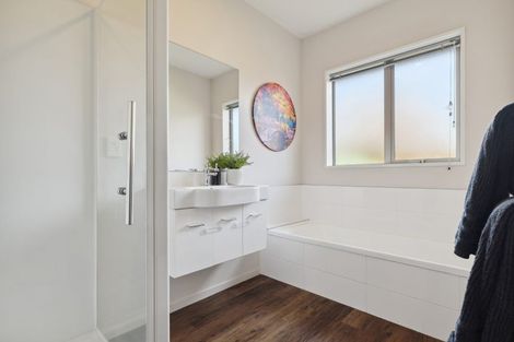 Photo of property in 6 Greenan Place, Doyleston, 7683