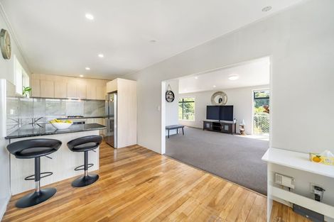 Photo of property in 12a Silverbirch Grove, Churton Park, Wellington, 6037