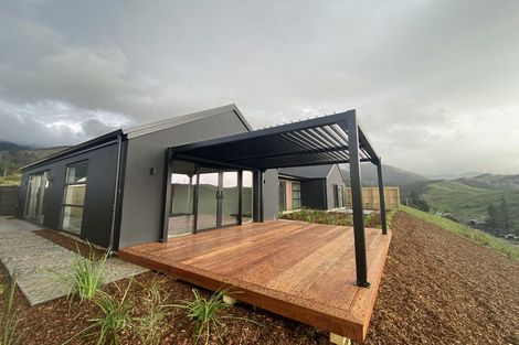 Photo of property in 5 Hill Tops Way, Stoke, 7011